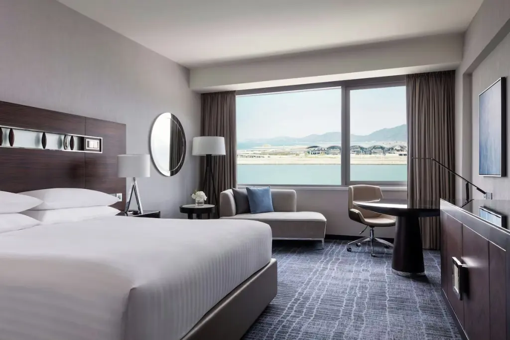 Гонконг: Hong Kong SkyCity Marriott Hotel