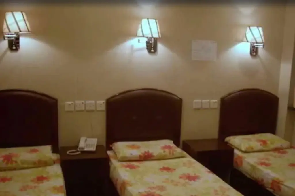 Гонконг: Lis Chain Hostel