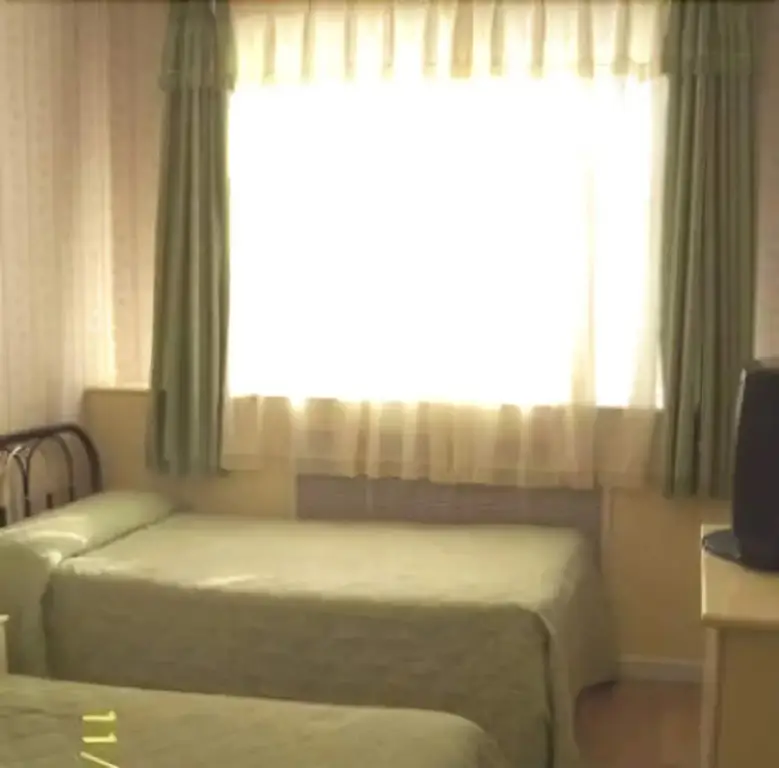 Гонконг: Oriental Pearl Budget Hotel