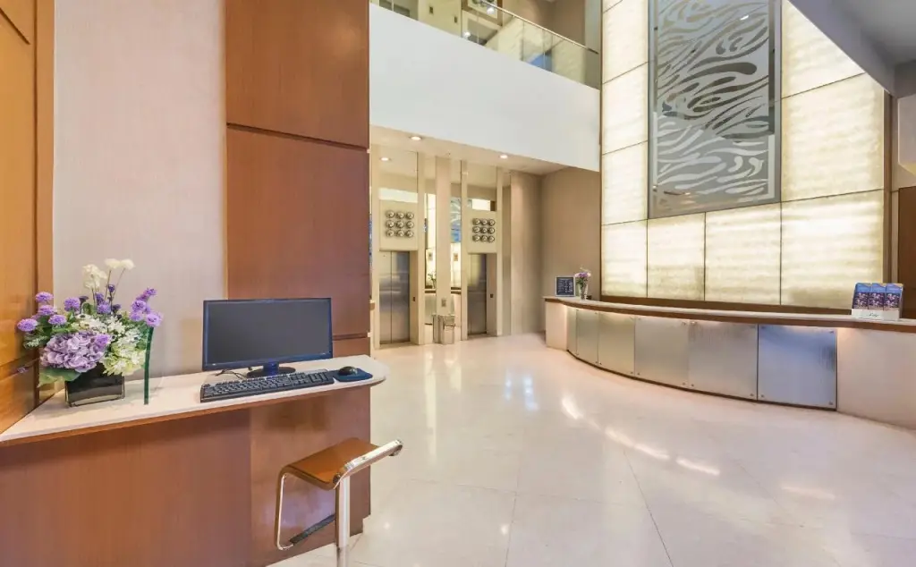 Коулун: Silka West Kowloon Hotel