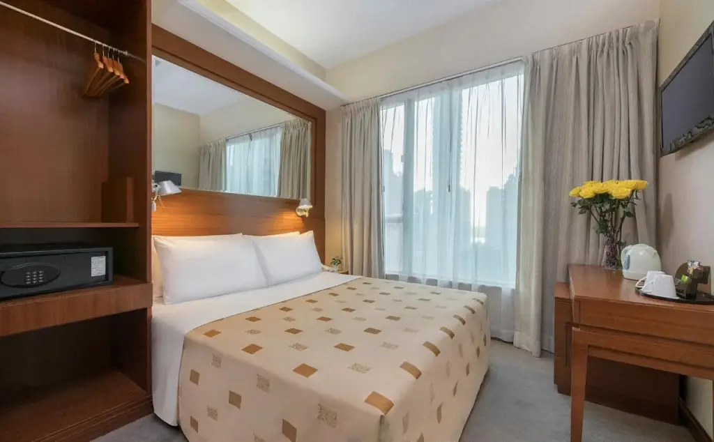 Коулун: Silka West Kowloon Hotel