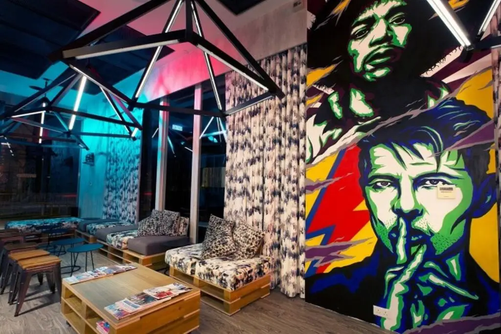 Гонконг: Ovolo Aberdeen Harbour