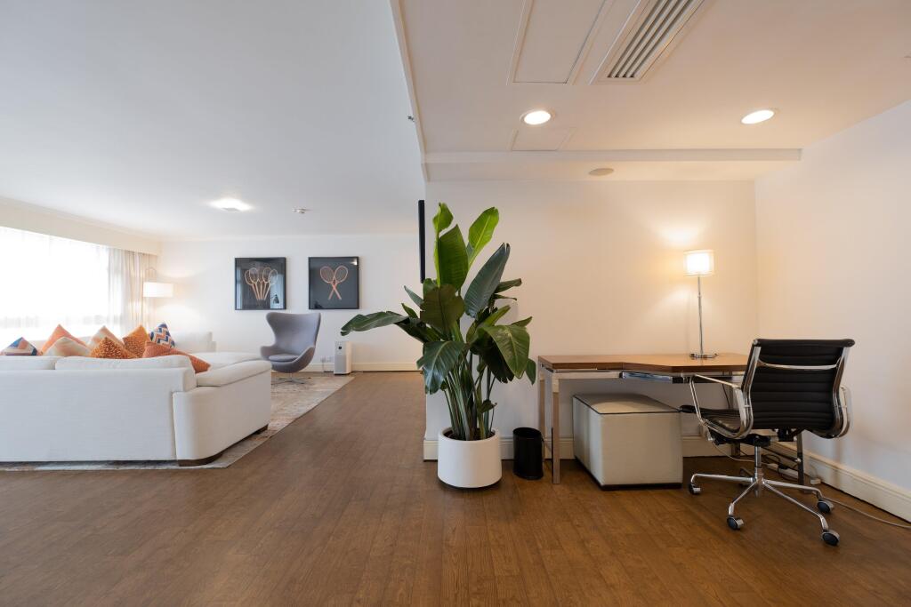Гонконг: Holiday Inn Golden Mile Hong Kong by IHG