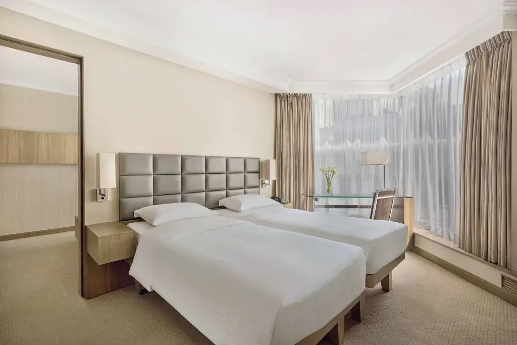 Гонконг: The Kowloon Hotel