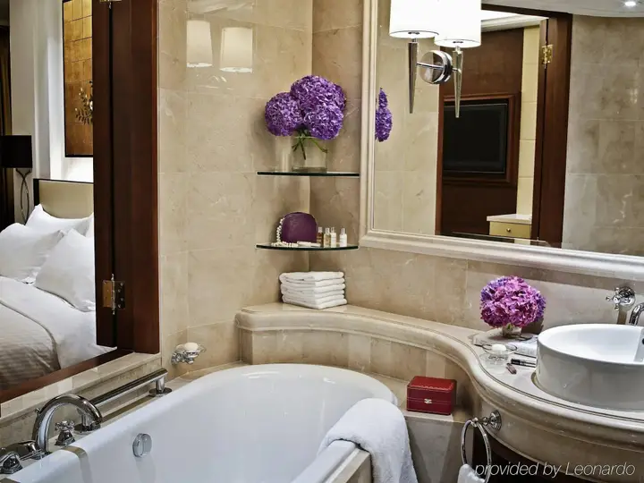 Гонконг: The Langham, Hong Kong