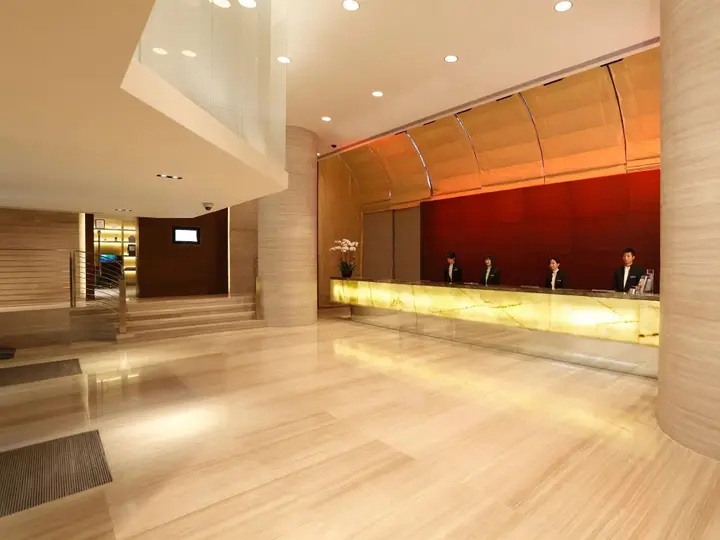 Гонконг: Prudential Hotel