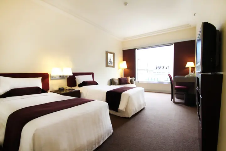 Гонконг: Prudential Hotel