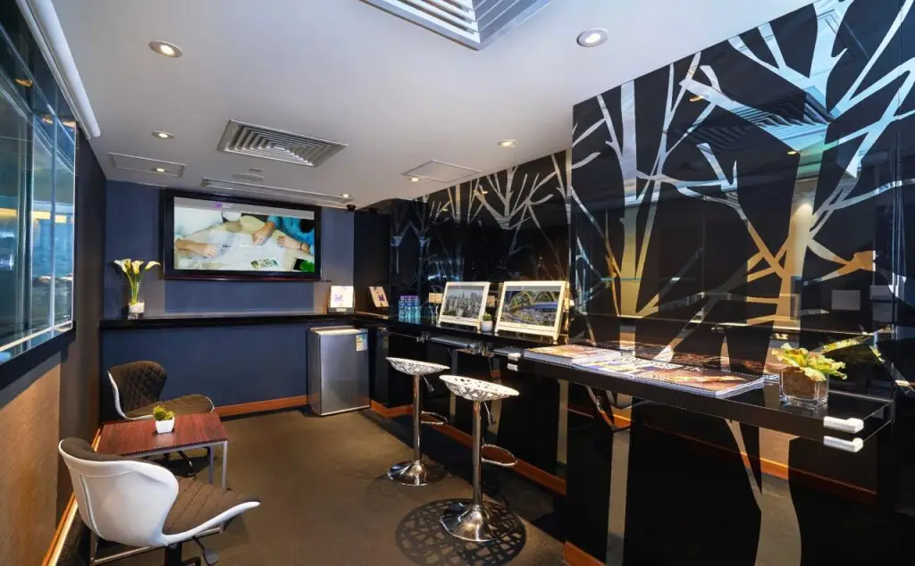 Гонконг: J Link Hotel