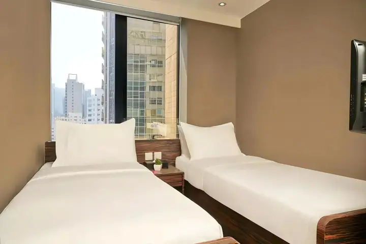 Гонконг: J Link Hotel