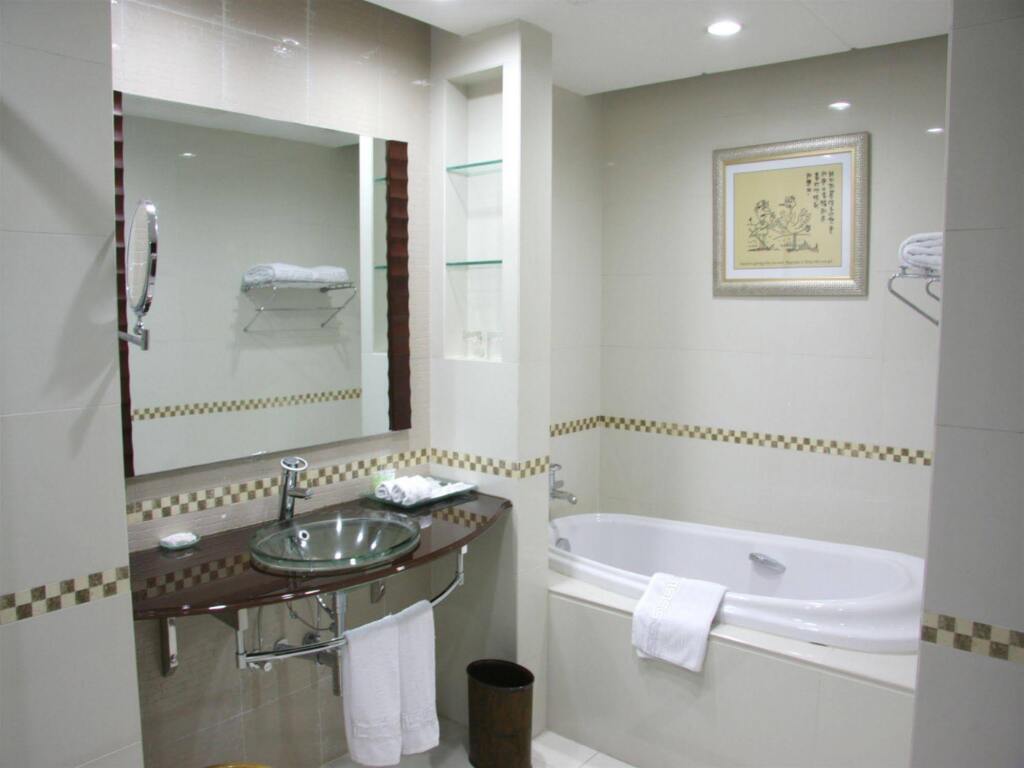 Гуанчжоу: Guangzhou Phoenix City Hotel