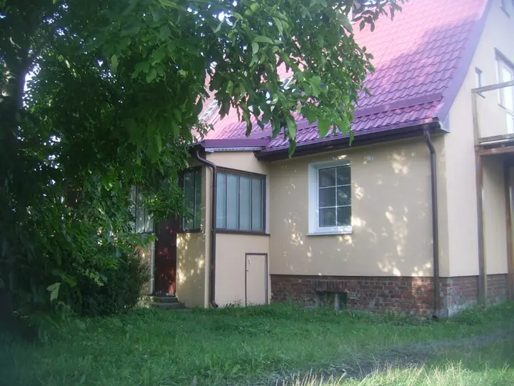 Балтийск: Zhile Posutochno, Bilyard, Ban'ka Na Drovah V Baltijske