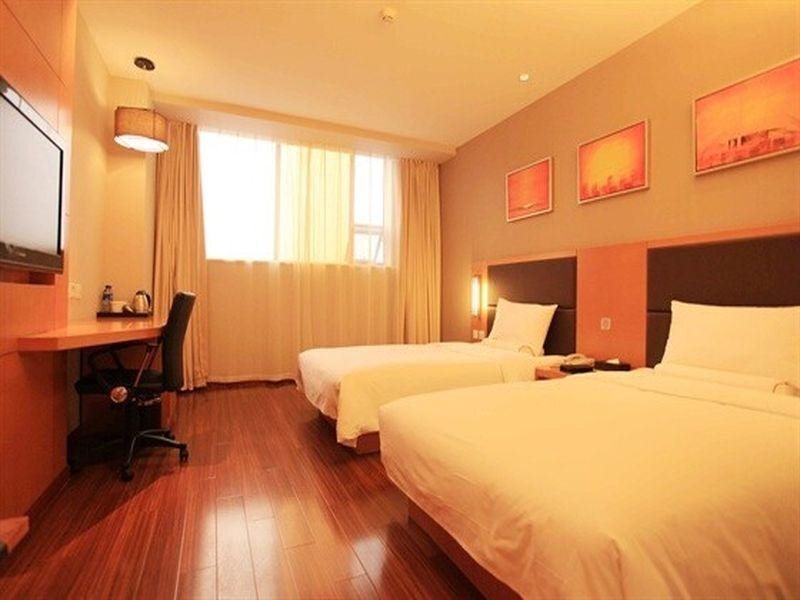 Тяньцзинь: JI Hotel Culture Center Tianjin