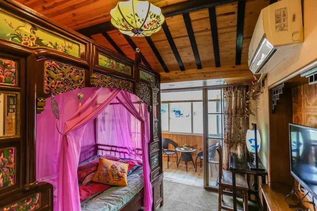 Цзясинь: Wuzhen Riverside Boutique Hostel