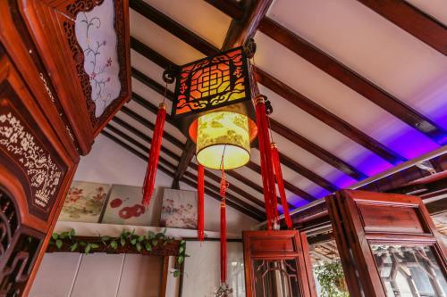 Цзясинь: Wuzhen Riverside Boutique Hostel