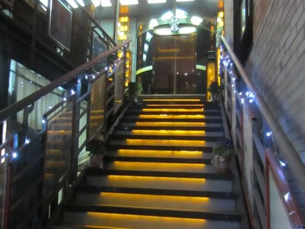 Шанхай: Jiujiu Holiday Hotel