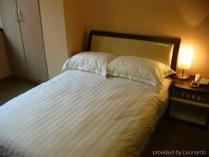 Шанхай: Jiujiu Holiday Hotel