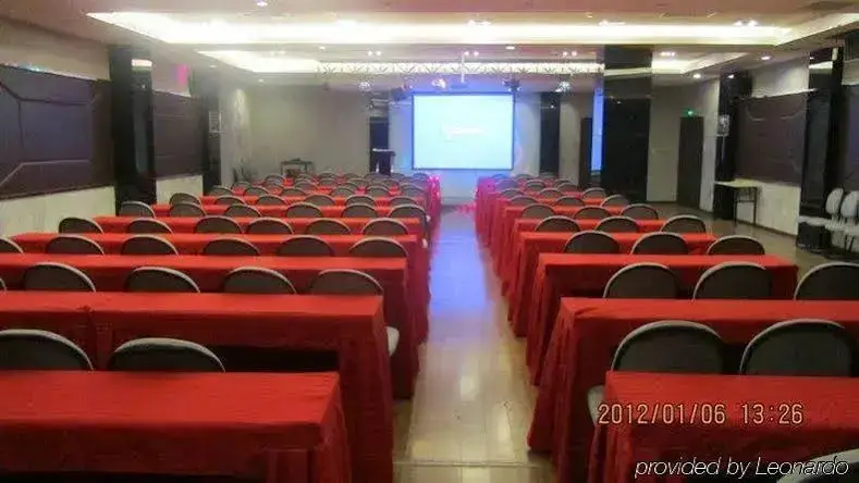 Шанхай: FX Inn Shanghai at Jinshajiang Road