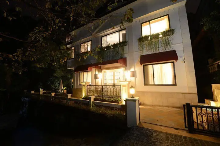 Ханчжоу: Hangzhou West Lake Reclusive Life Villa Hotel Yangmeiling Branch