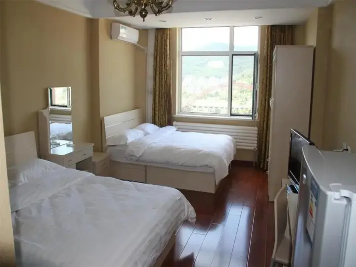 Далянь: Yi Zheng Holiday Hotel