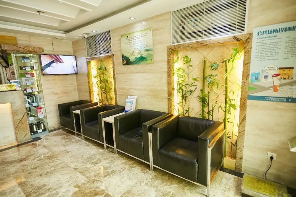 Гуанчжоу: Xinghe Xinfeng Hotel Railway Station & Bus Station Branch