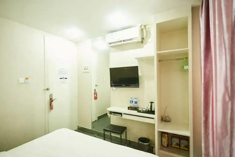 Гуанчжоу: Xinghe Xinfeng Hotel Railway Station & Bus Station Branch