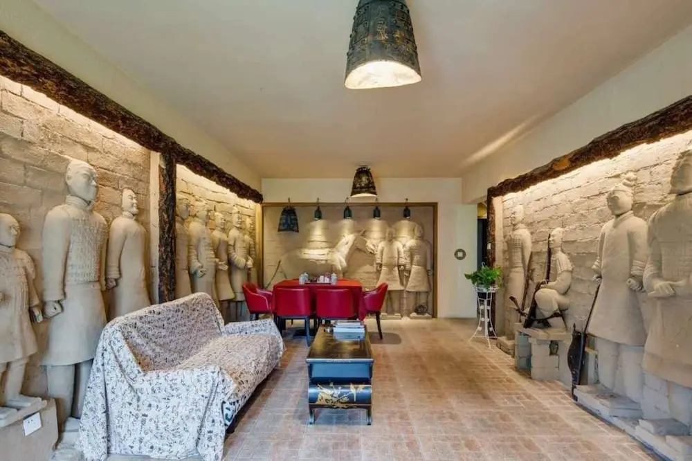 Сиань: Warriors Apartment