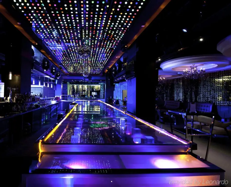 Дунгуань: The Q Hotel