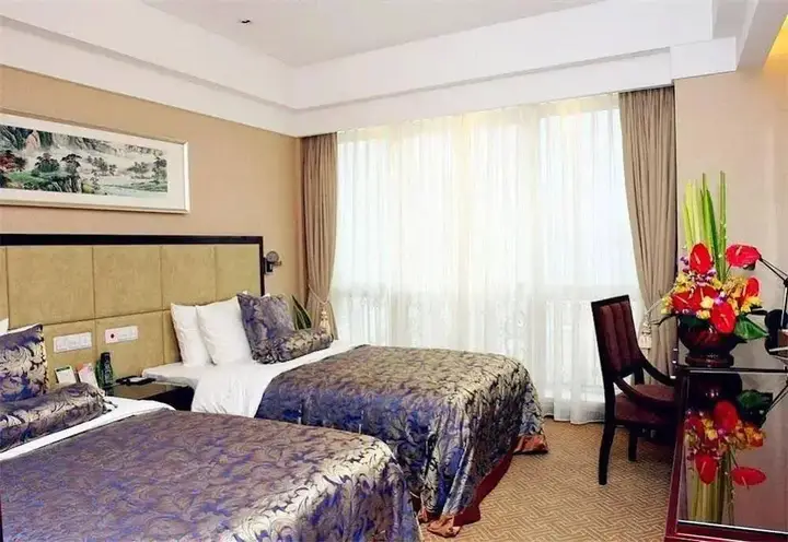 Циндао: Qingdao Fuxin Hotel