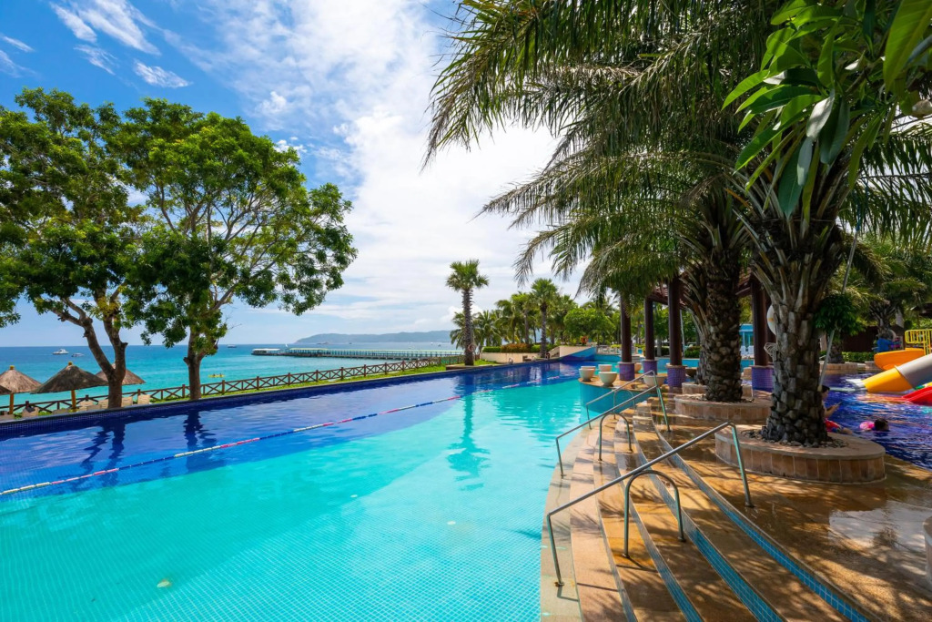 Санья: Ocean View Resort Yalong Bay