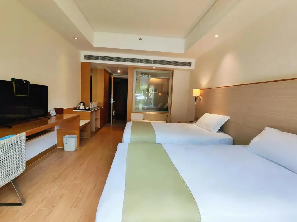 Санья: Ocean View Resort Yalong Bay