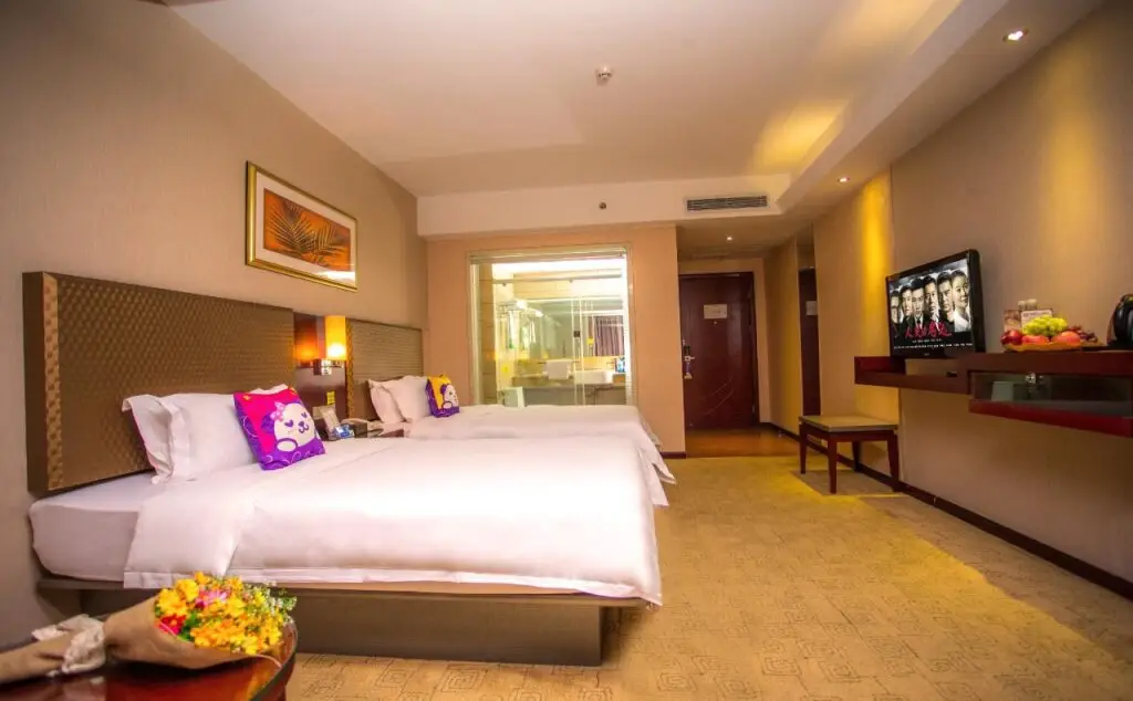 Шэньчжэнь: Shunyi Oriental Hotel Shenzhen Longhua Dalang