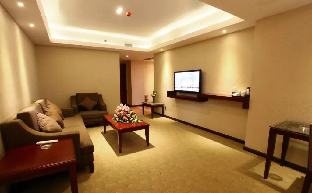 Шэньчжэнь: Shunyi Oriental Hotel Shenzhen Longhua Dalang