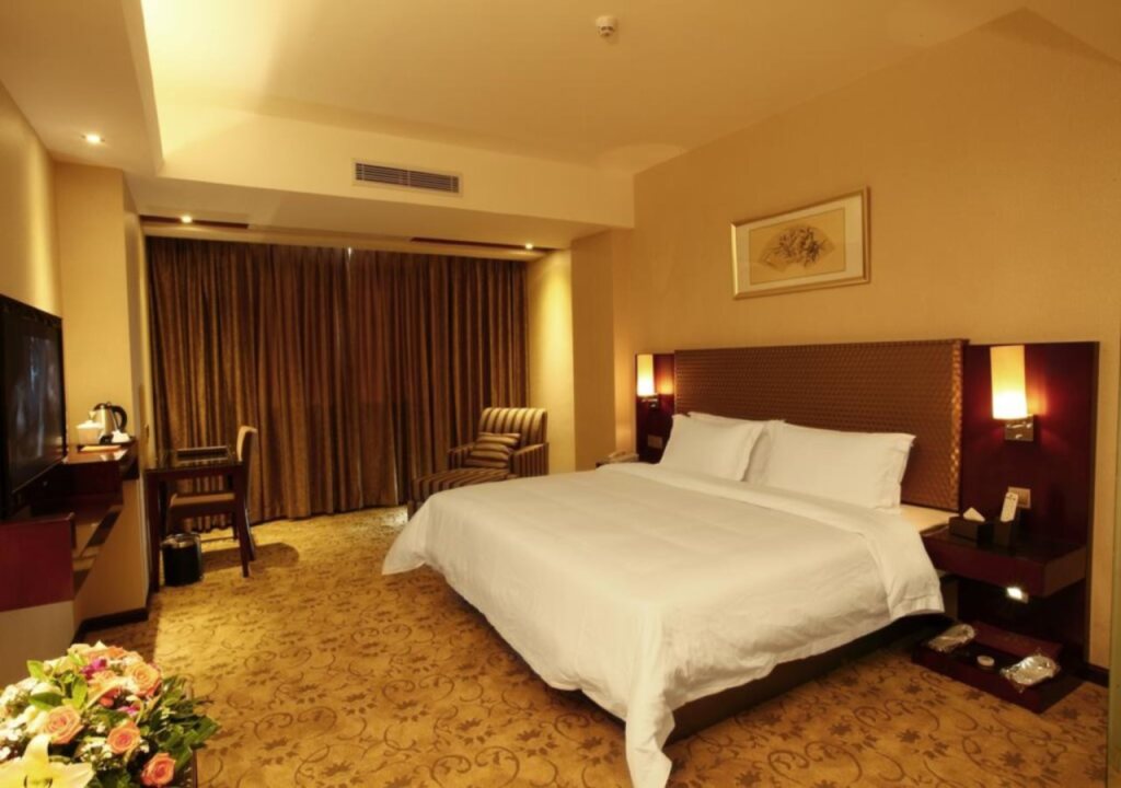 Шэньчжэнь: Shunyi Oriental Hotel Shenzhen Longhua Dalang