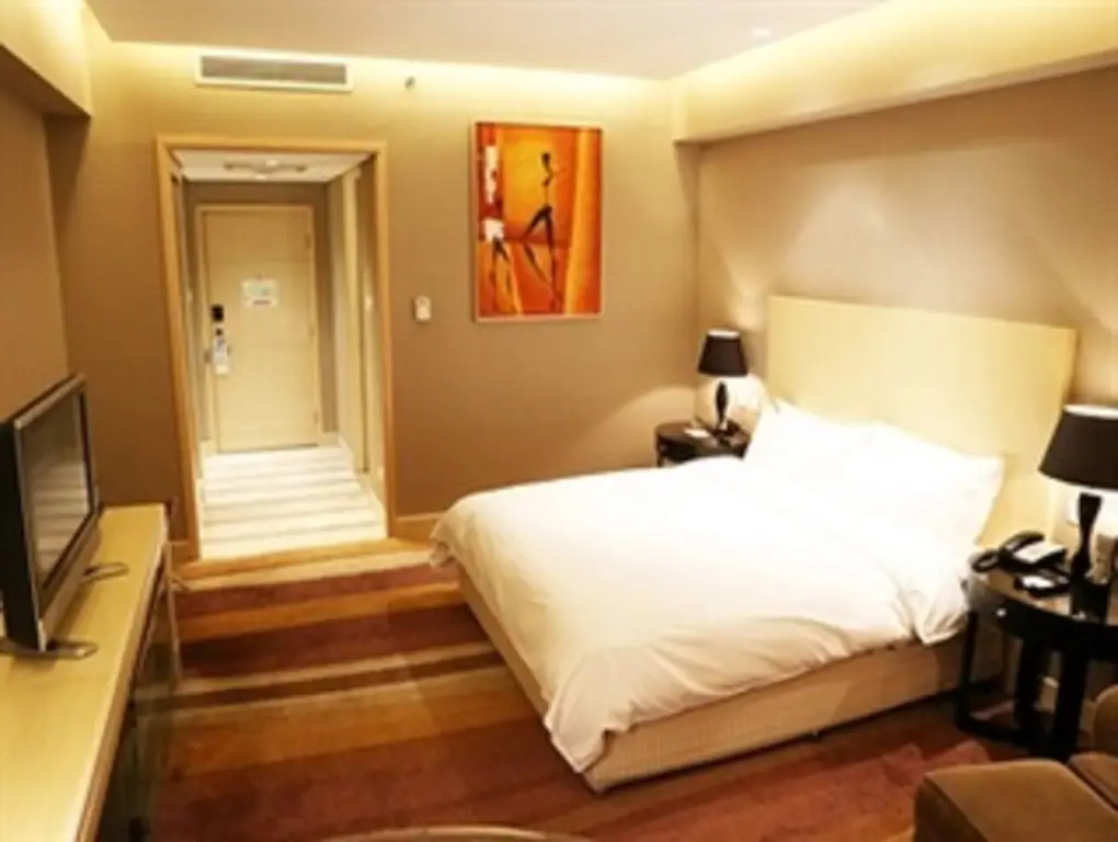 Wenjin Hotel — фото 1