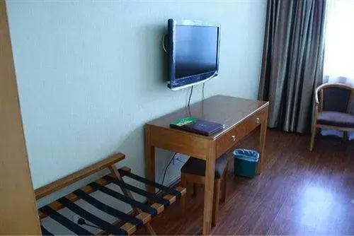 Циндао: Xueyuan Hotel
