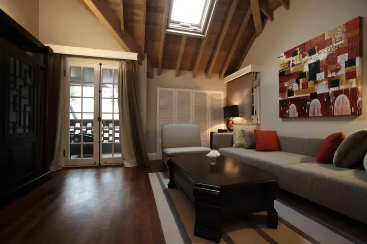 Шанхай: Hotel Massenet at Sinan Mansions