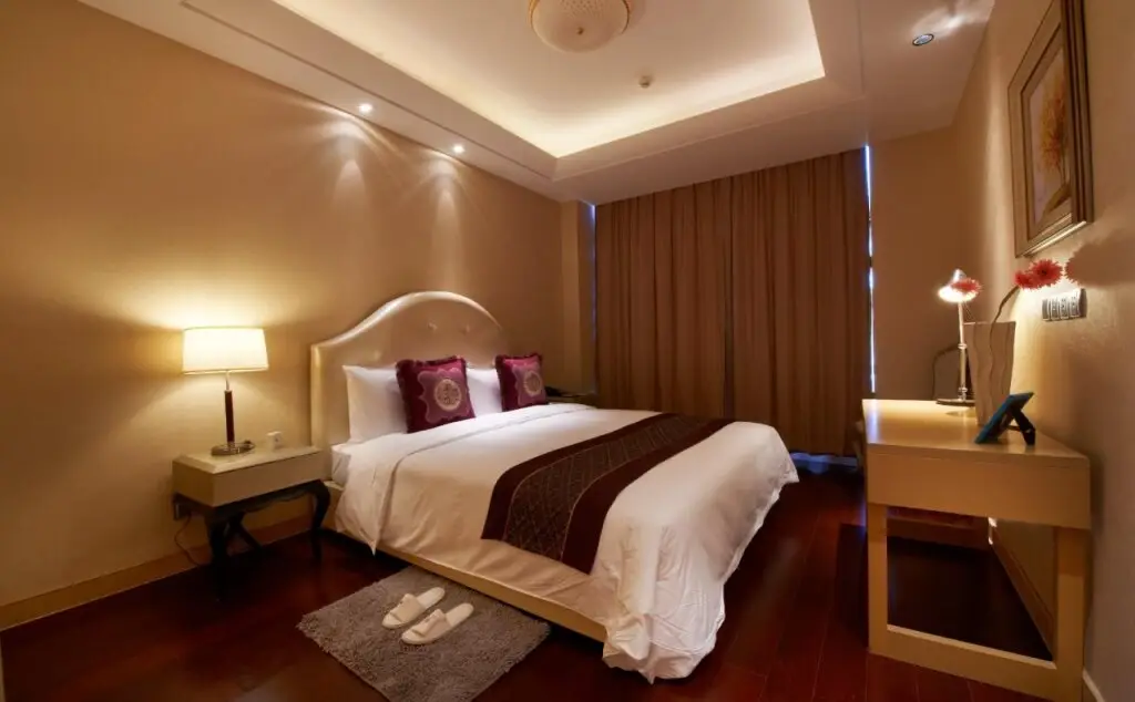 Уси: Belgravia Suites