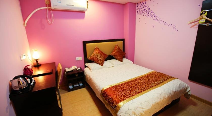 Янчжоу: Super 8 Hotel Yangzhou Shouxi Lake Wenchangge