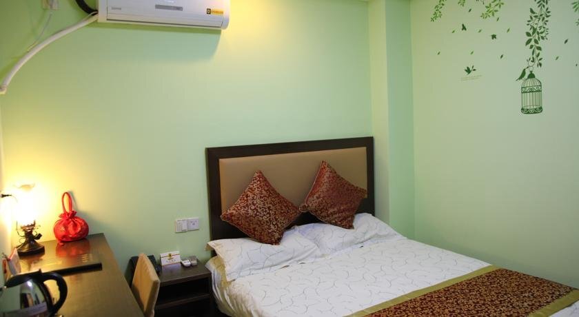 Янчжоу: Super 8 Hotel Yangzhou Shouxi Lake Wenchangge