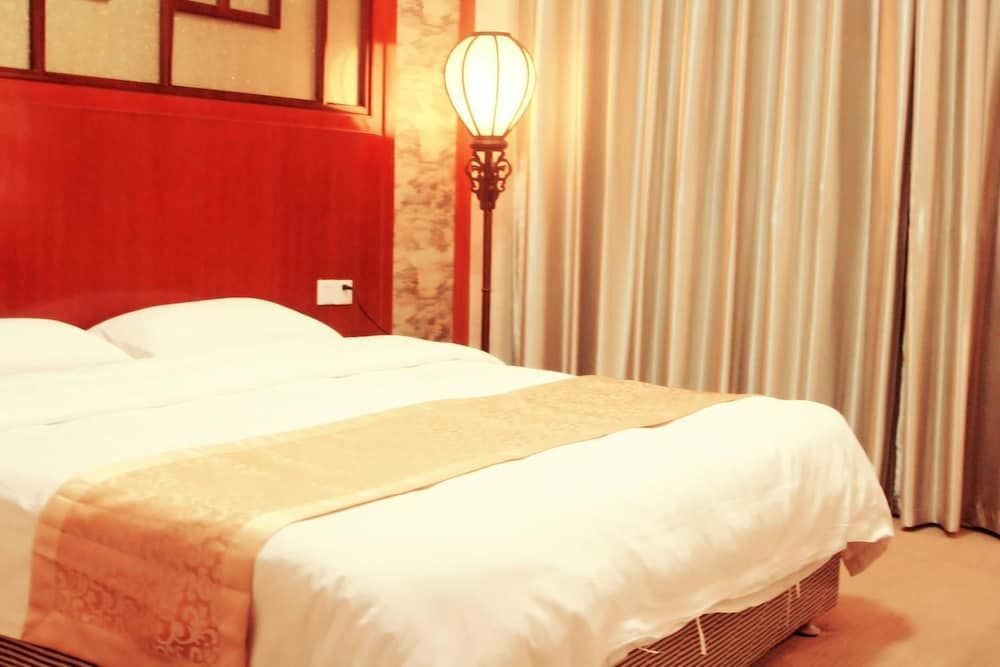 Ухань: Guiyuan Dajue Hotel