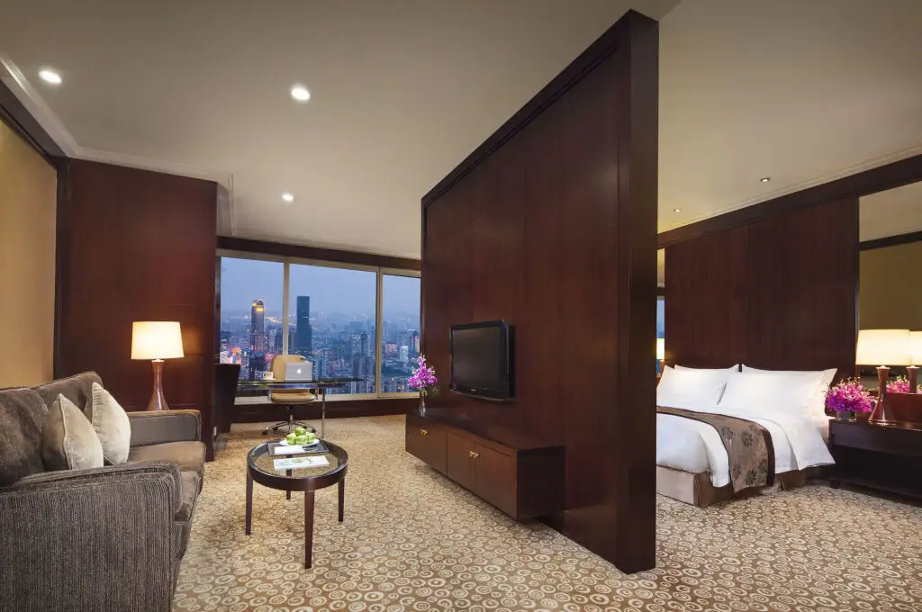Нанкин: Golden Eagle Summit Hotel Downtown