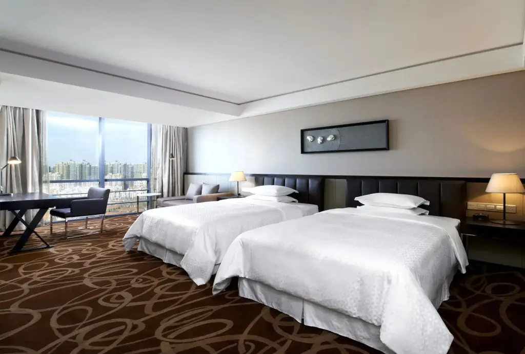 Циндао: Four Points by Sheraton Qingdao, West Coast