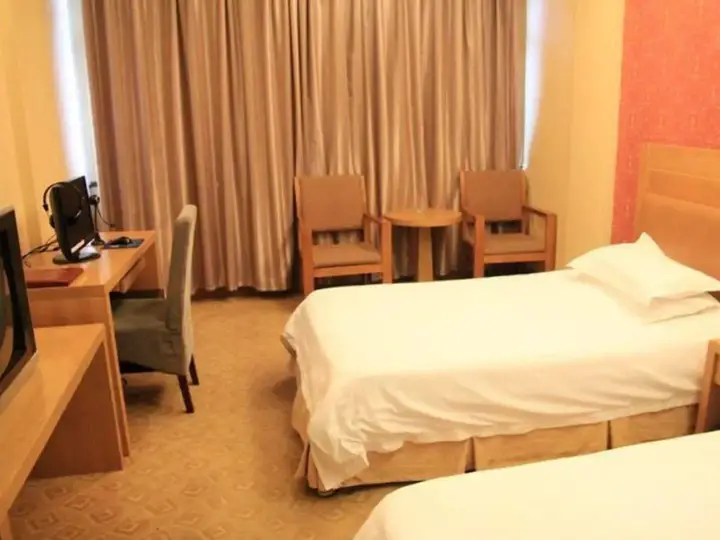 Иу: Jingshan Business Hotel