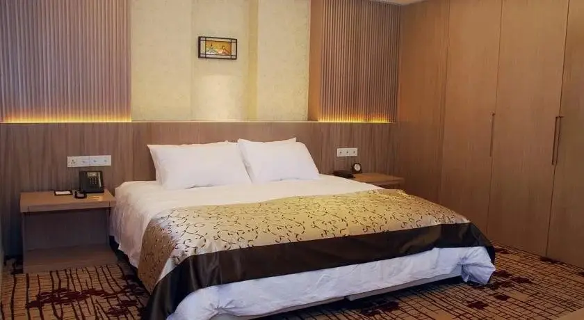 Цзясинь: Chalon International Hotel