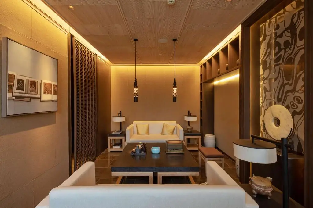 Ханчжоу: The East Hotel Hangzhou