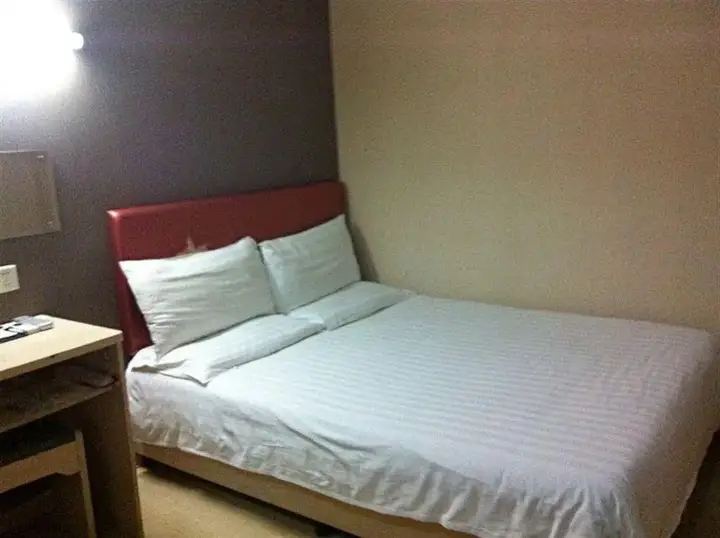 Пекин: Piao Home Inn Beijing Dinghui Bridge