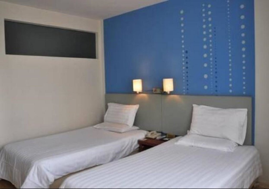 Пекин: Piao Home Inn Beijing Jiuxian Bridge