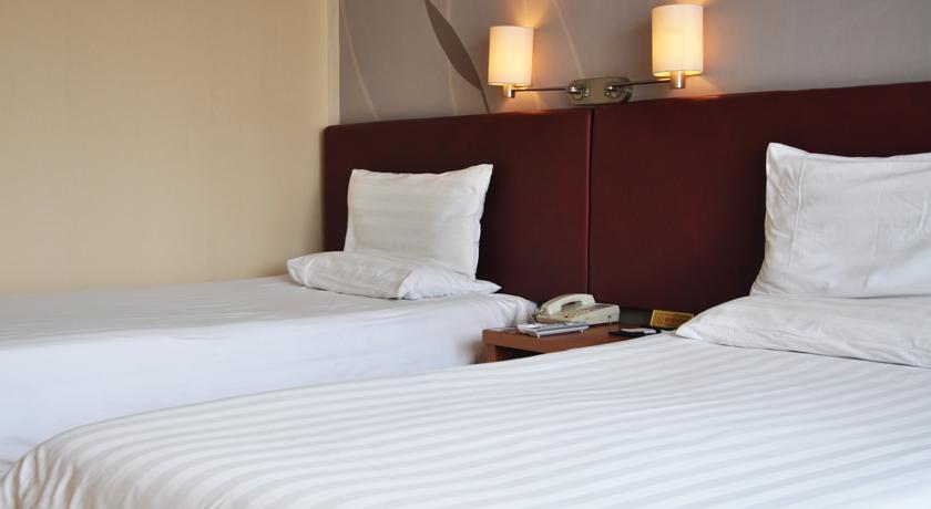 Пекин: Piao Home Inn Beijing West Railway Station