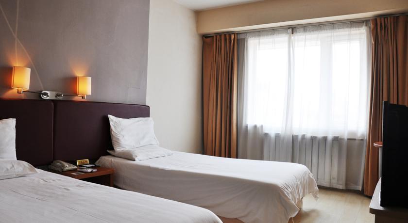 Пекин: Piao Home Inn Beijing West Railway Station