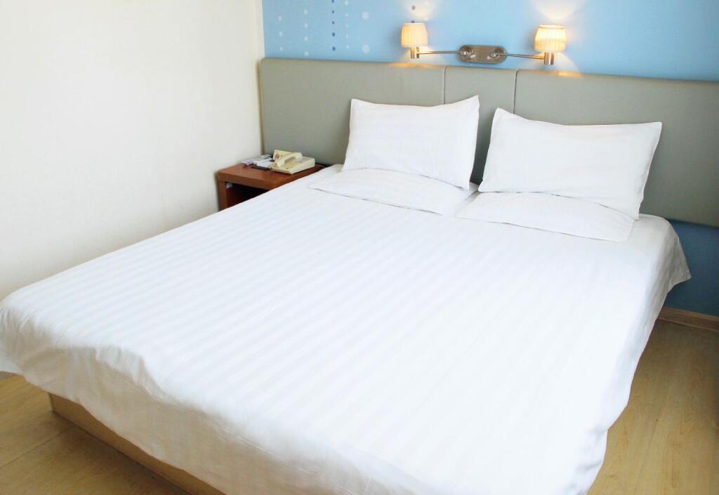 Пекин: Piao Home Inn Beijing Jianguomen